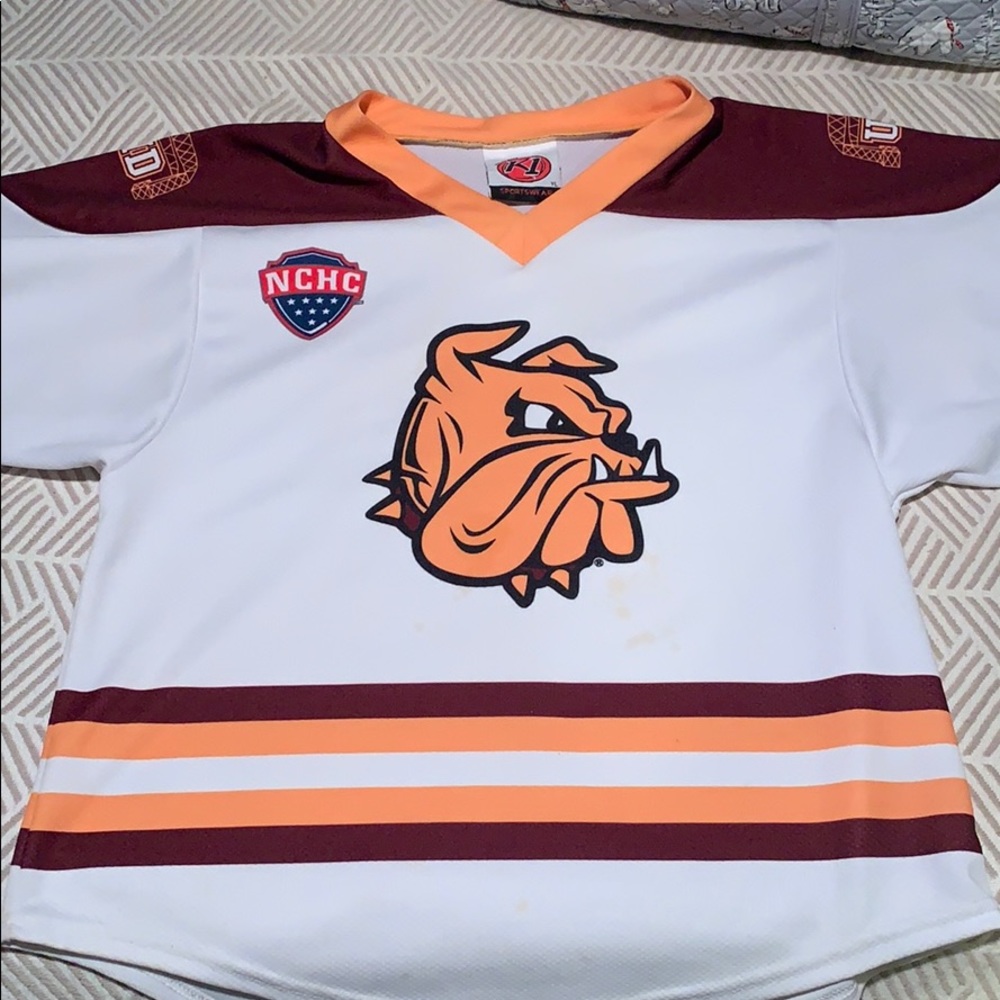 Lightly used UMD hockey Jersey